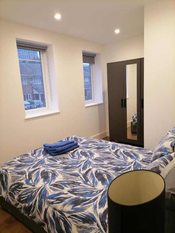 Stunning Rooms By Nine Elms Station London Exterior foto